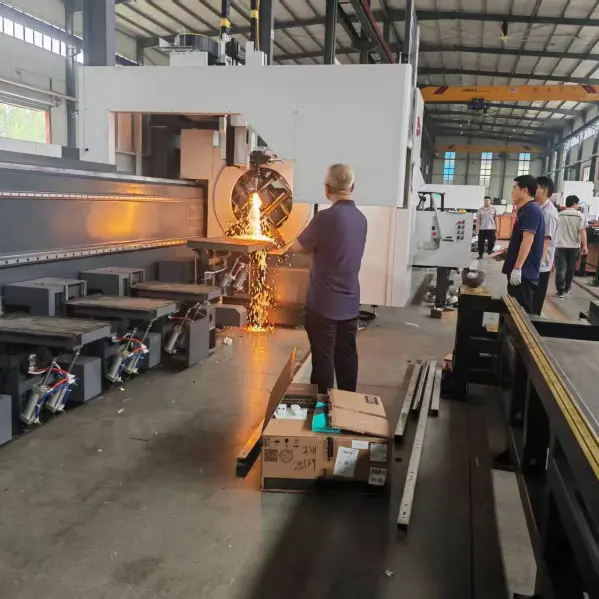 Nangunguna sa Pag-upgrade ng Industriya: Malalim na Pag-aaral ng Advanced na Laser Tube Cutting Technology