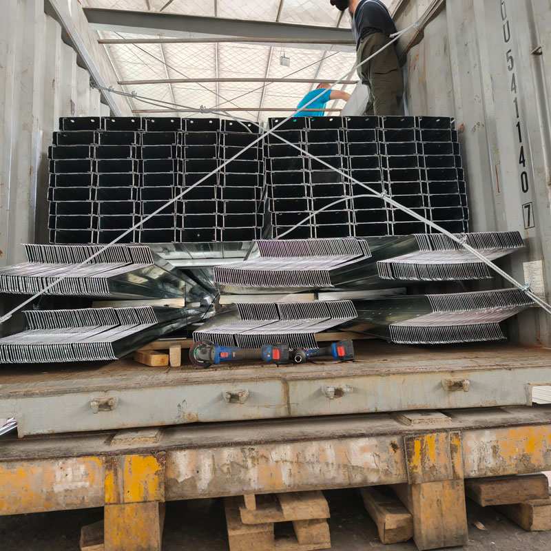 Bakit Mahalaga ang Steel Structure Purlins para sa Modern Construction Projects