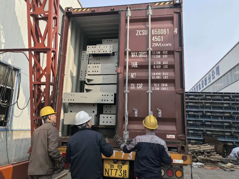 Mga Bahagi ng Steel Structure para sa Malaking-Scale Steel Warehouse Project sa Chile na Matagumpay na Naipadala, Sumusuporta sa Konstruksyon ng Lokal na Logistics Hub